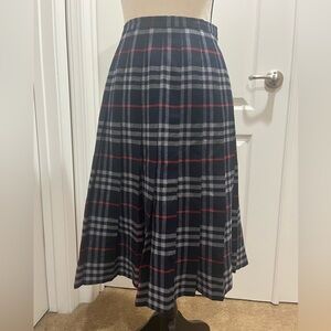 BURBERRYS JAPAN VINTAGE PLEATED BLUE SKIRT